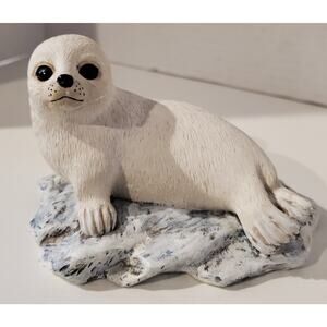 White Seal On Ice Figure 5 Inches Long